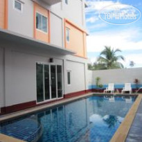 Orange Mansion