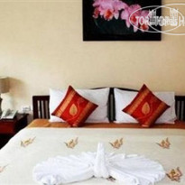 Pranang Flora House