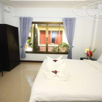 Moonwalk KohLanta Resort 