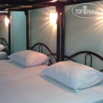 Baan Mook Anda Hostel 