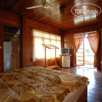 Thai House Beach Resort 