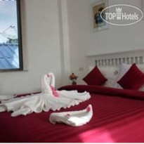 Ruenmayura Room & Restaurant 