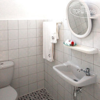 Ruenmayura Room & Restaurant 