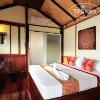 Phuphaya Seaview Resort