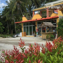 The Royhanna Beach House 