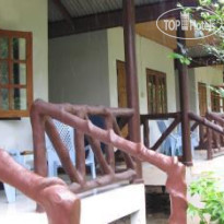 Adam Bungalow