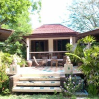 The Emerald Bungalows Resort Отель