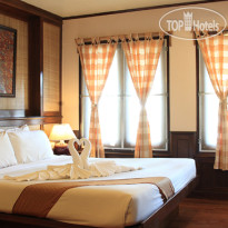 Moonlight Bay Resort 