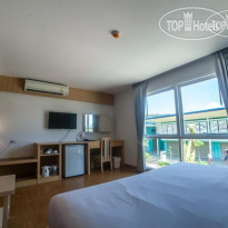 Phi Phi Harbour View Hotel