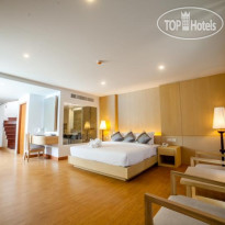 Phi Phi Harbour View Hotel