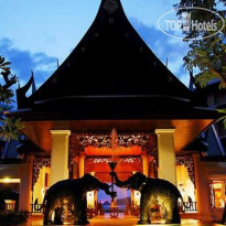 Amari Vogue Resort