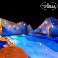 Rooftop Pool в COSI Krabi Ao Nang Beach 3*