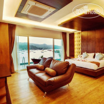 Phi Phi Cliff Beach Resort 