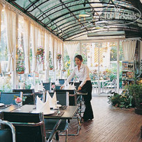 Howard Square Boutique Hotel