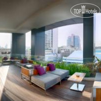 Mercure Bangkok Siam Терраса бара