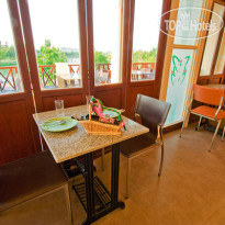 Suphan Lake Hometel 