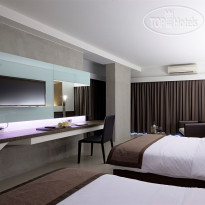 Nine Forty One Hotel