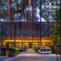 Ad Lib Bangkok Hotel