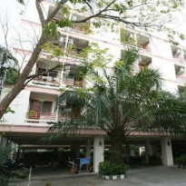 Beerapan Hotel & Apartment 