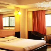 Pradipat Hotel Номер