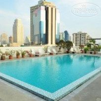 Ruamchitt Hotel Бассейн