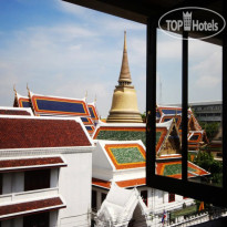 The Road Feung Nakorn