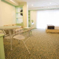 The Brilliant Palace 