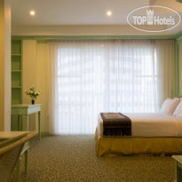 The Brilliant Palace 