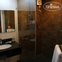 Pakdee Bed And Breakfast 