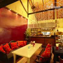 Tuptim Bed & Breakfast Бар