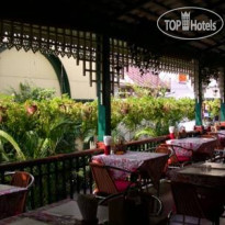 Tuptim Bed & Breakfast Ресторан