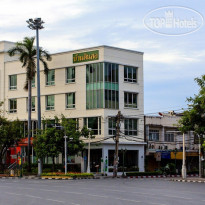 Baan Dinso @ Ratchadamnoen Отель