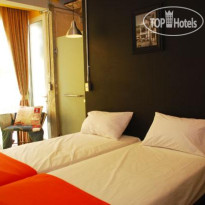 Silom Art Hostel