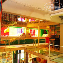 Silom Art Hostel