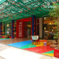 Silom Art Hostel