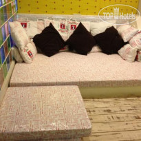 Silom Art Hostel