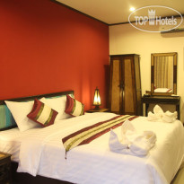 Ploy Khumthong Boutique Resort 