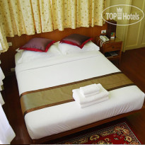 Baan Dinso Hostel 