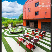 Q Hotel