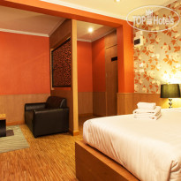 Q Hotel