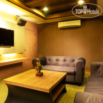 Q Hotel
