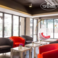 Ratchada Point Hotel 