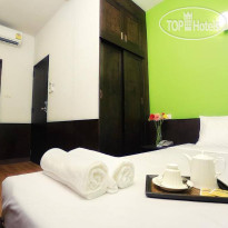 Baan Namtarn Guest House Номер