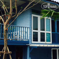 Blue House By The Chang Отель
