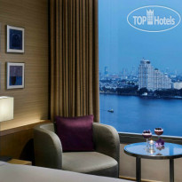 AVANI Riverside Bangkok Hotel