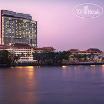 AVANI Riverside Bangkok Hotel