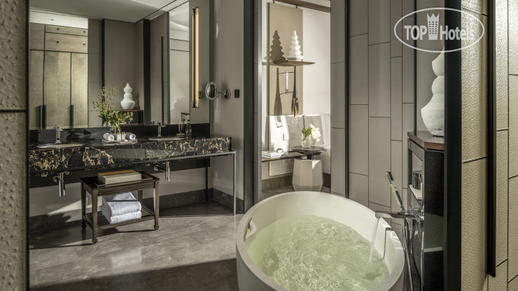 Фотографии отеля  Four Seasons Hotel Bangkok at Chao Phraya River 5*