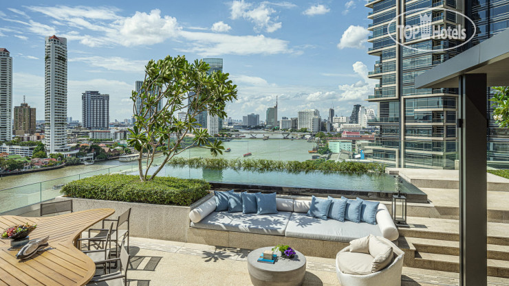Hotel photo Four Seasons Hotel Bangkok at Chao Phraya River 5*