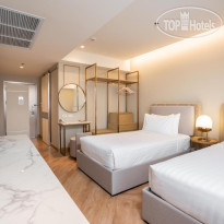 Away Bangkok Riverside Kene 