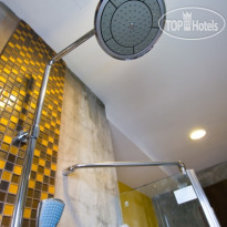 212 Service Apartment